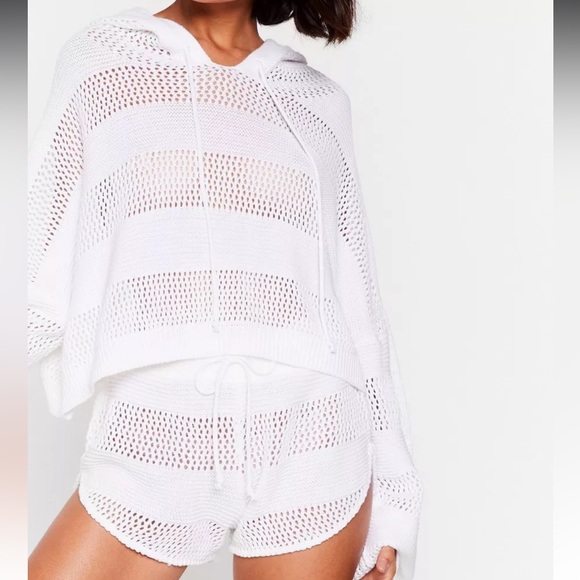 NWOT Nasty Gal Crochet Hoodie And Shorts Loungewear Set size small - Picture 4 of 6